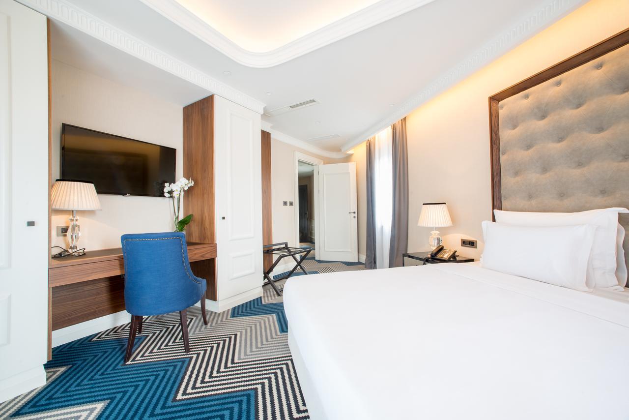 Boutique La Roche 5*