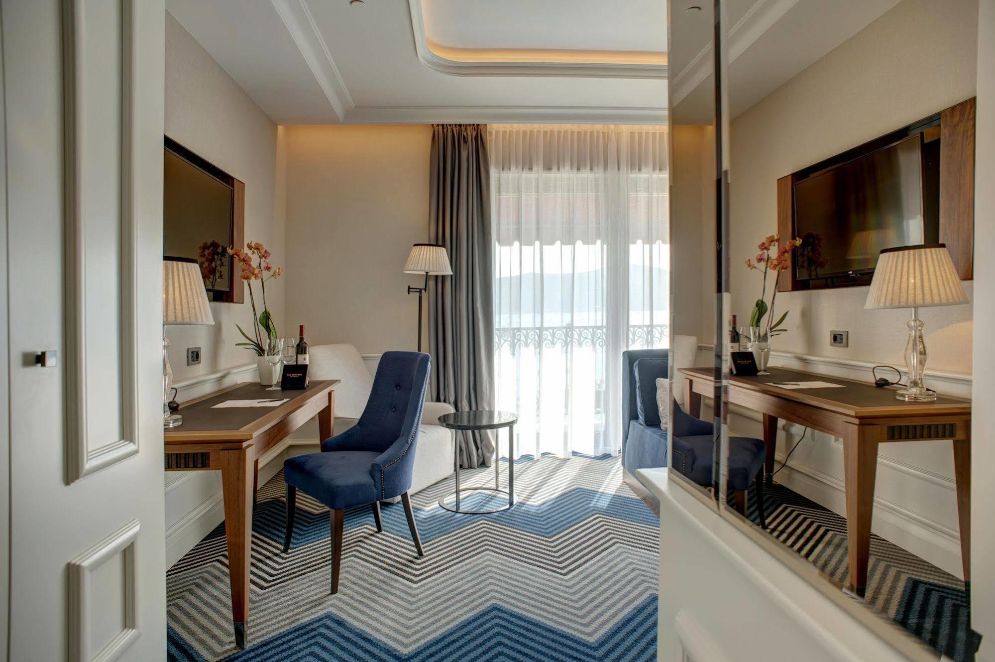 Boutique La Roche 5*